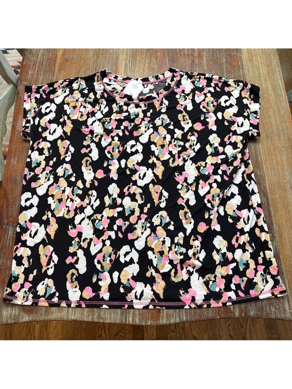 Sew in Love Short Sleeve Tee 3X Black Pink Leopard Print “Curious About You” NWT